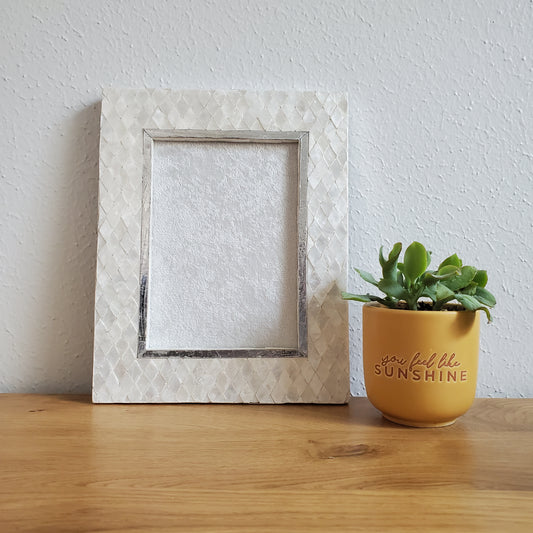 5x7" Pearlescent Scale Table Frame