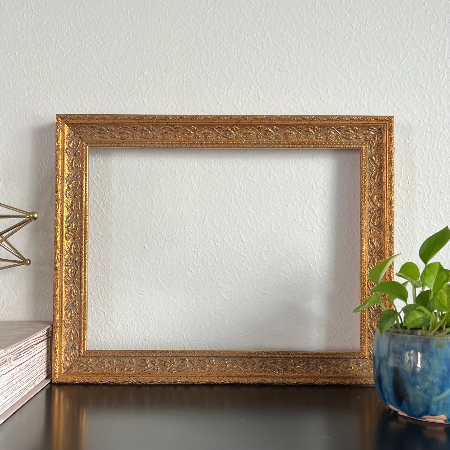 10x13" Vintage Brassy Gold Frame