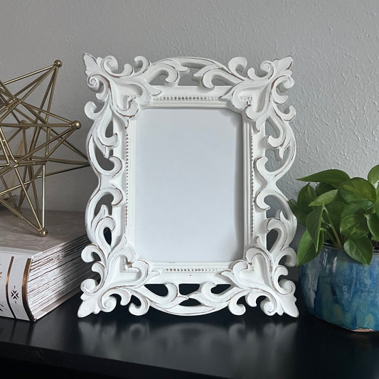 5X7" White Ornate Frame